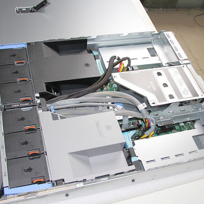 Stock Dell PowerEdge R750xs R750xa R750 2U Rack Server with 6310 CPU and 4x32GB DDR4
